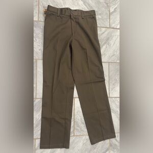 NWT Dockers Mens Brown D2 Straight Fit Flat Front Dress Pants Size 32Wx34L